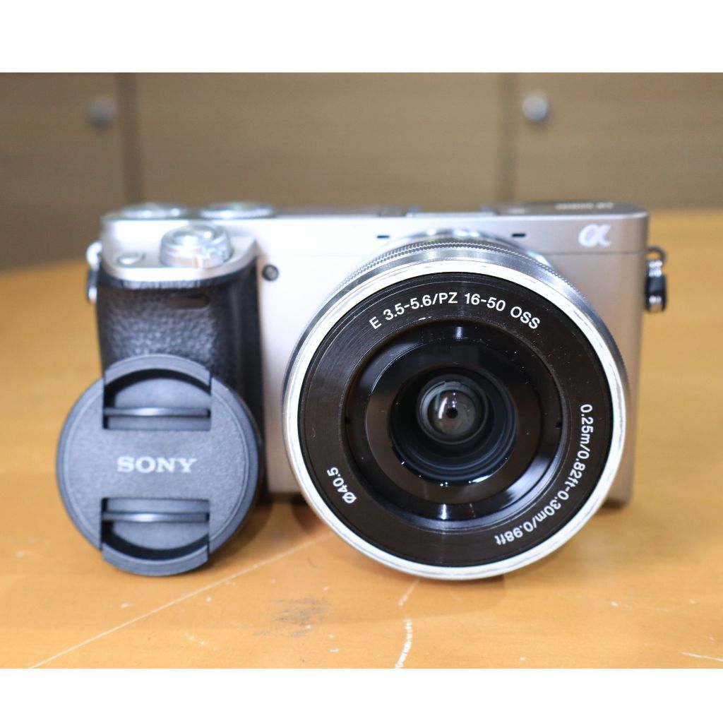 Used Sony a6000 with E PZ 16-50mm F/3.5-5.6 OSS Lens
