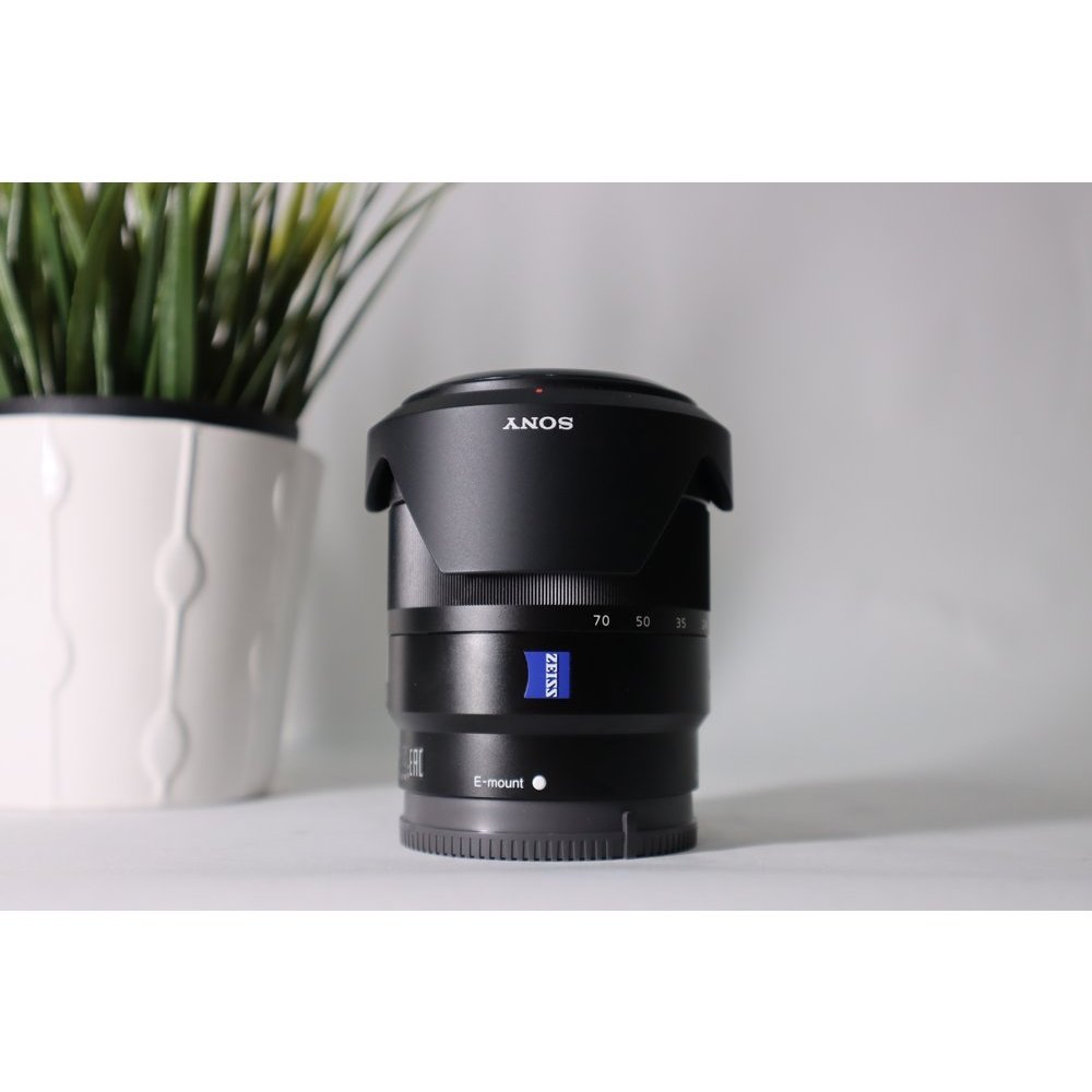USED SONY 16-70mm F4 OSS  LENS CONDITION 9/10
