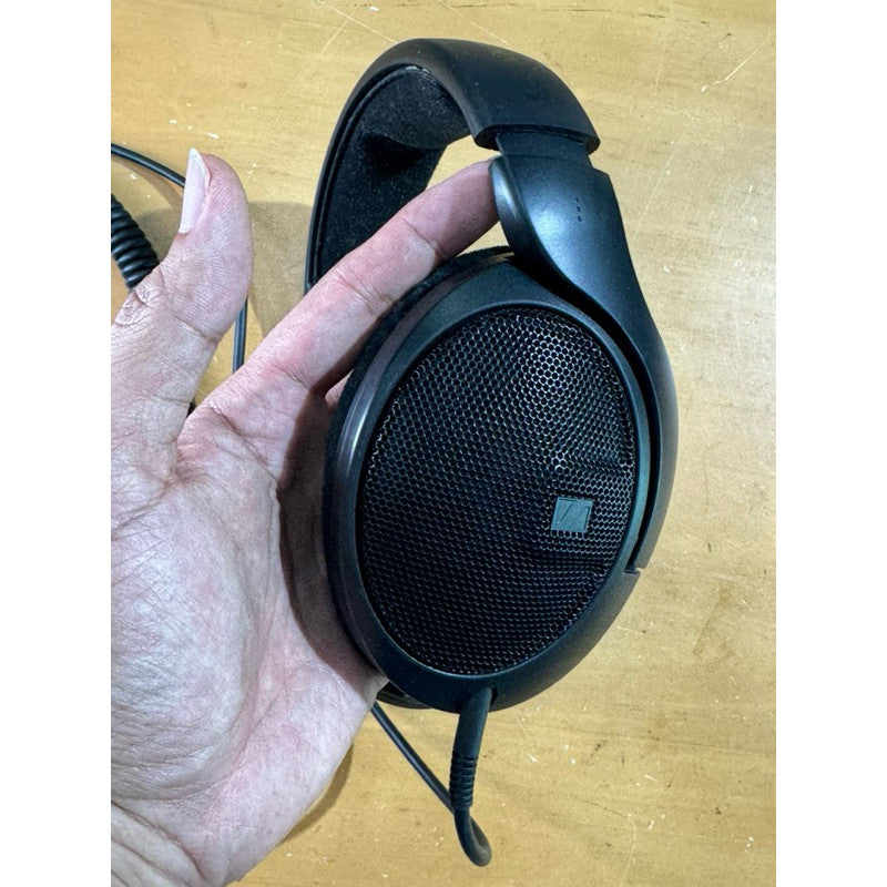 Used Sennheiser HD400pro Professional Head set -like new unit