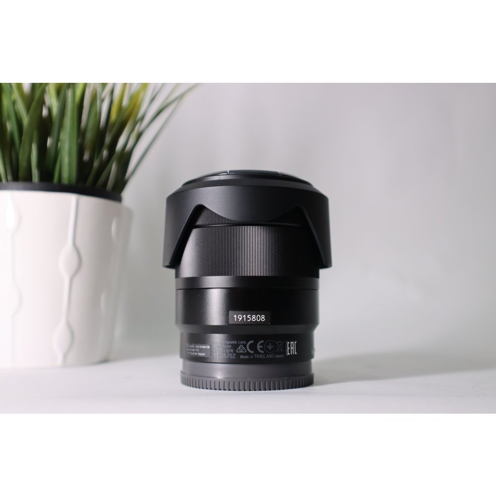 USED SONY 16-70mm F4 OSS  LENS CONDITION 9/10