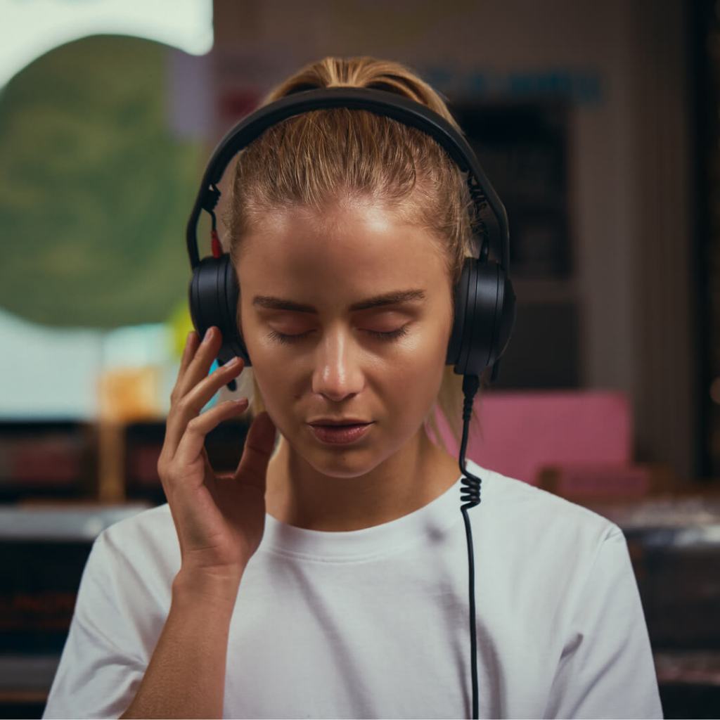 Rode NTH-50 Professional On-Ear Headphones 5Hz – 35Khz Frequency Response
