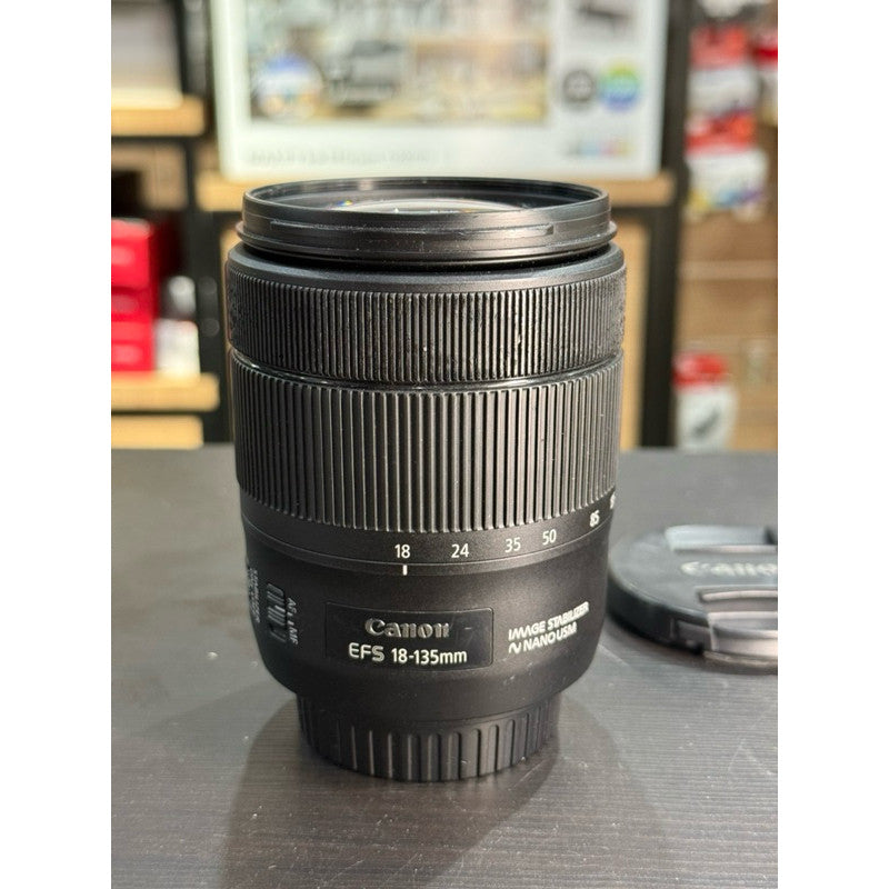 Used Canon EF-s 18-135mm F3.5–5.6 IS USM NANO Image stabilizer Lens