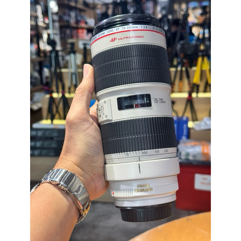 USED CANON EF 70-200MM f2.8 L IS II USM mk2 LENS CONDITION 9.9/10 (EXTREMELY LIKE NEW)