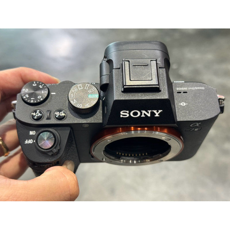 Used Sony A7mk2 A72 mirrorless camera body like new condition