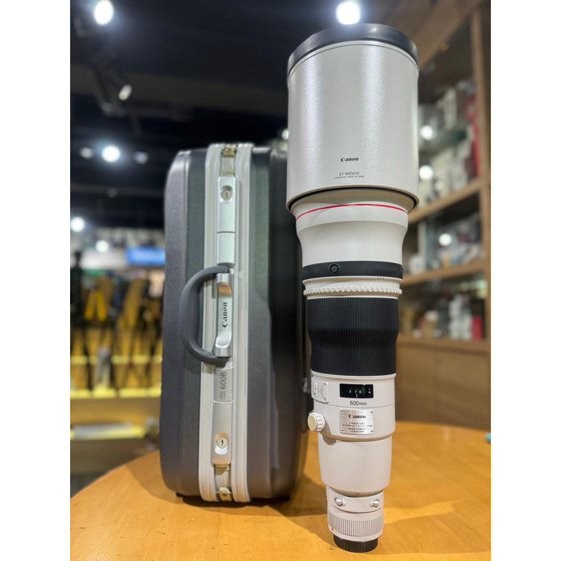Used Canon EF600mm f4L IS II USM (mk2) like new lens RF600mm