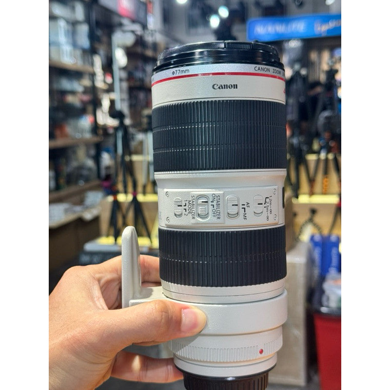 USED CANON EF 70-200MM f2.8 L IS II USM mk2 LENS CONDITION 9.9/10 (EXTREMELY LIKE NEW)