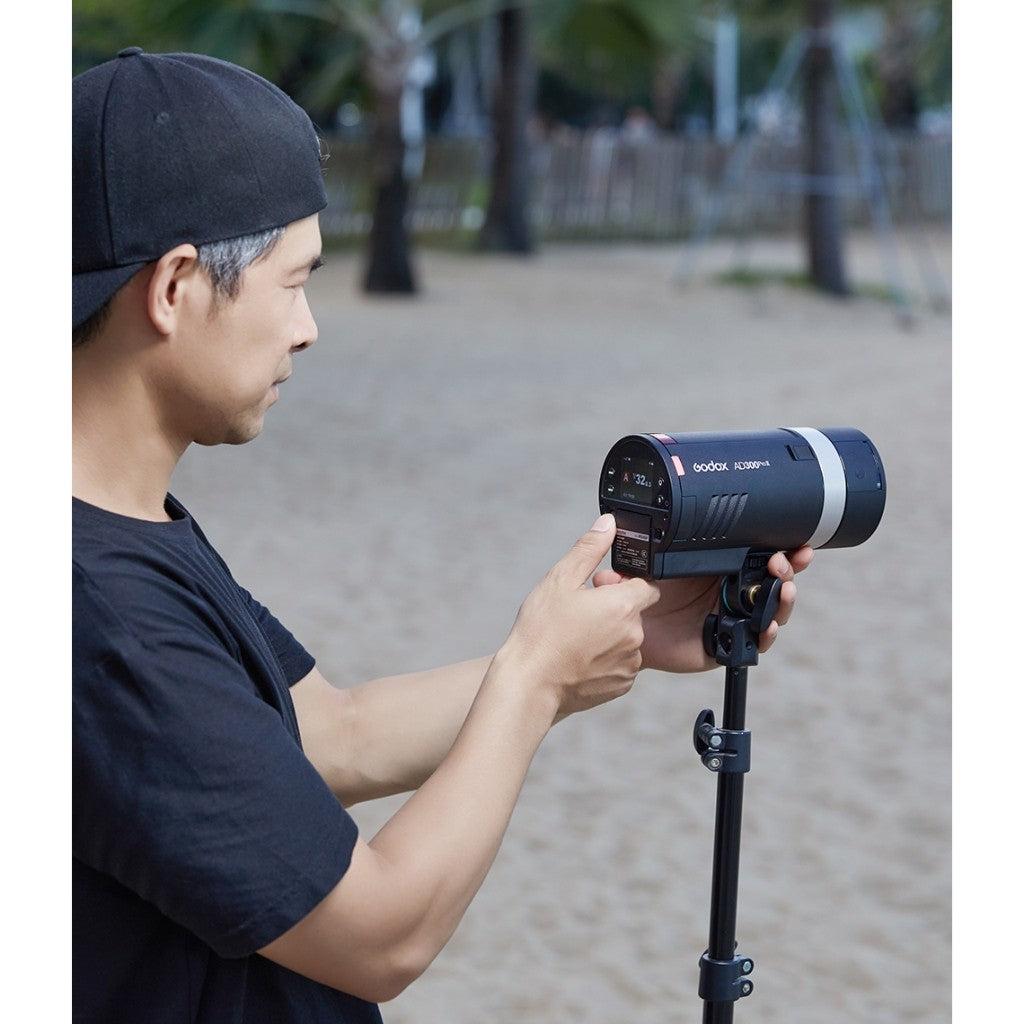 Godox AD300PROII OUTDOOR FLASH BATTERY POWERED WIRELESS TTL STROBE AD300 PRO 2 II