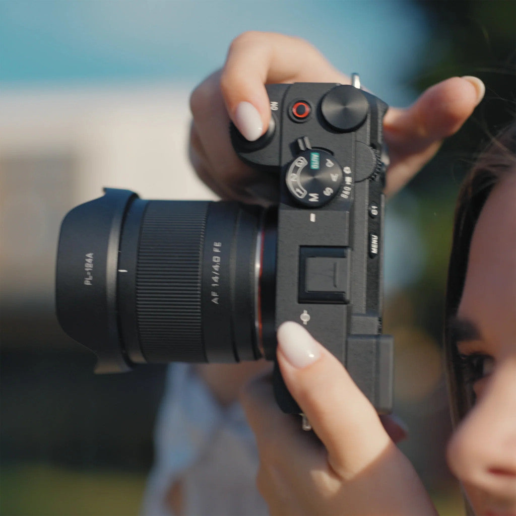 Viltrox AF 14mm F4.0 Air Full-Frame Lens