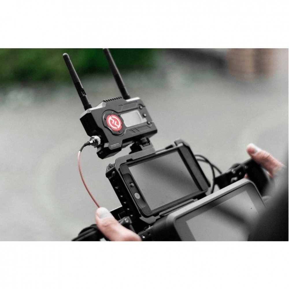 Hollyland Mars 400s Pro II Multi-Platform iOS Android Wireless Live Full HD Transmitter/Receiver Set Hollyland Mars 400s Pro II Multi-Platform iOS Android Wireless Live Full HD Transmitter/Receiver Set
