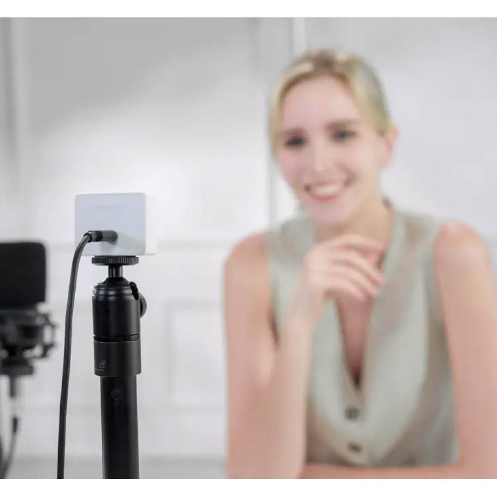OBSBOT MEET 2 AI-Powered 4K Webcam - Mini in Size, Mighty in Sight OBSBOT MEET 2 AI-Powered 4K Webcam - Mini in Size, Mighty in Sight