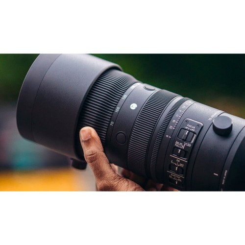 SIGMA 70-200mm f/2.8 DG DN OS Sports Lens (Sony E) 3 Years Warranty