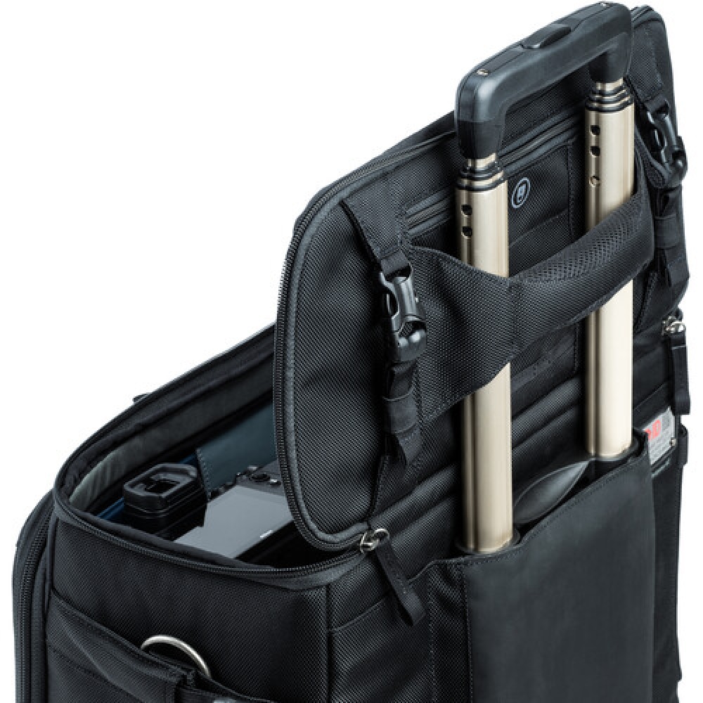Think Tank Airport Navigator V2 Camera Bag Think Tank Airport Navigator V2 Camera Bag