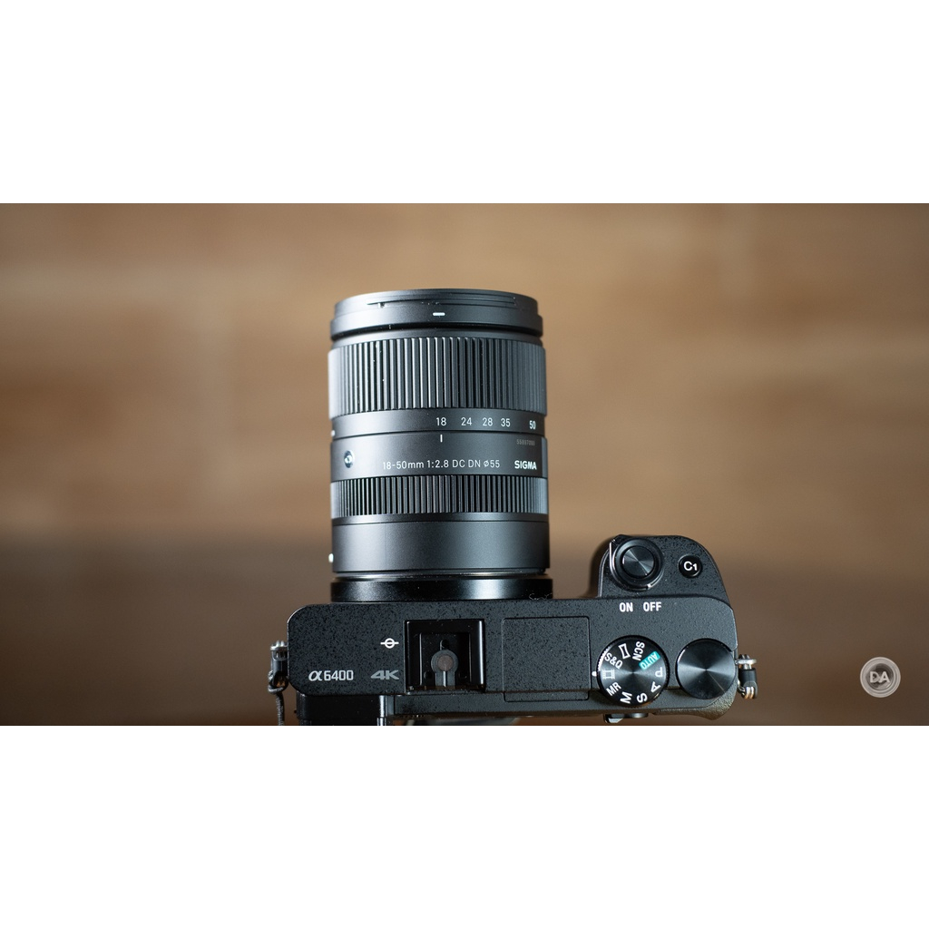 Sigma-18-50mm-f28-DC-DN-Contemporary-Lens-for-Sony-E-Canon-RF-Fuji-X-mount-100-Original-SIGMA